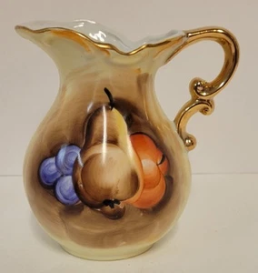 Vintage 5,5" Keramik Obstkrug handbemalt Birne Traube & Apfel Goldrand Griff - Bild 1 von 13