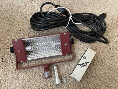 Mole Richardson Type 2911 Molequartz One Light Nooklite with new FAD 650W lamp - Image 1 of 4