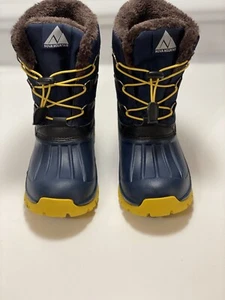 EUC Nova Mountain Boy's & Girl's Size 2 -2,5 Waterproof Winter Snow Boots eur 34 - Picture 1 of 11