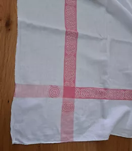 Beautuful vintage jacquard tablecloth cotton 59" X 48" pink on white - Picture 1 of 7