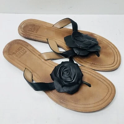 SAKS FIFTH AVENUE Women's Flip Flops Thong Black Leather Sandals Flats 7.5 - Image 1 of 4