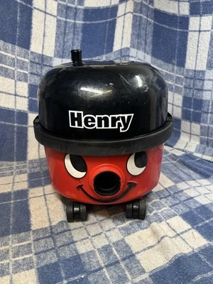 Numatic Henry HVR160-11 Aspirapolvere con filo 620W 50-60Hz **SOLO CORPO** - Immagine 1 di 4