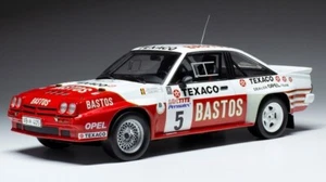 Modellino auto scala 1:18 Ixo OPEL MANTA 400 RALLY YPRES 1985 modellismo statico - Foto 1 di 1