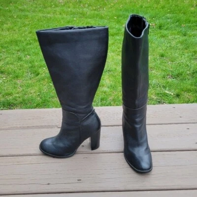Liz & Co Black Leather Chunky Heel Knee High Equestrian Riding Style Tall Boots - Image 1 of 4