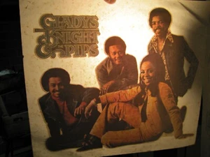 Vintage 1975 Gladys Knight & The Pips Original T-Shirt Bügelbild Transfer Neu aus altem Lagerbestand - Bild 1 von 2