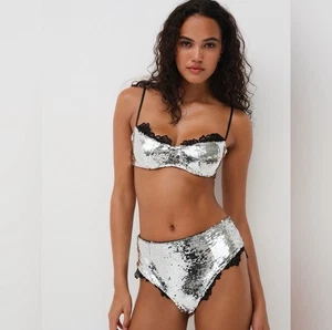 Nuevo con etiquetas Sujetador con aros For Love & Lemons Maia negro y lentejuelas talla 34 B - Imagen 1 de 8
