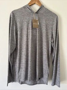 Patagonia Cap Cool Daily Feather Gray Lightweight Hoody Mens Medium NWT - Picture 1 of 3