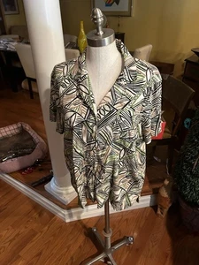 Erika Womens Tribal looking Button up Size XL s/sl in multi color - Picture 1 of 7