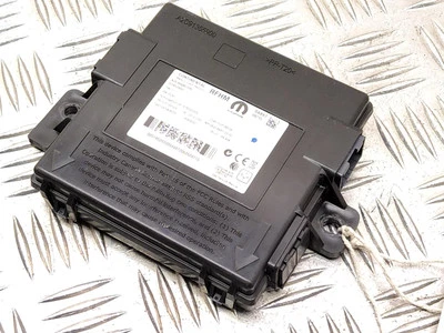 Modulo pressione pneumatici Jeep Renegade TPMS 51952932 MK1 BU 2015 - Immagine 1 di 4