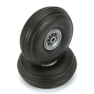 Du-Bro 200T 2” Treaded Surface Wheel for Scale Aircraft (2 Pack) - Picture 1 of 1