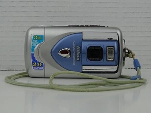 Nikon Coolpix 2500 Digital Camera 2MP 3x Opt Zoom Retro Y2K Low Resolution  - Picture 1 of 17