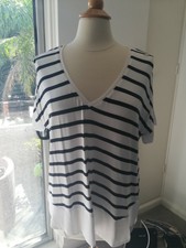 WITCHERY PURE WHITE RELAXED TOP SIZE M NEW 