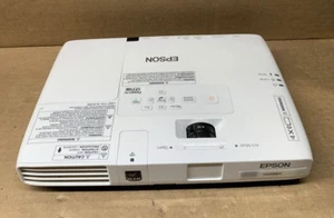 Epson PowerLite 1771W WXGA Projector Model No. H477A w/ No Remote, Tested - Afbeelding 1 van 5