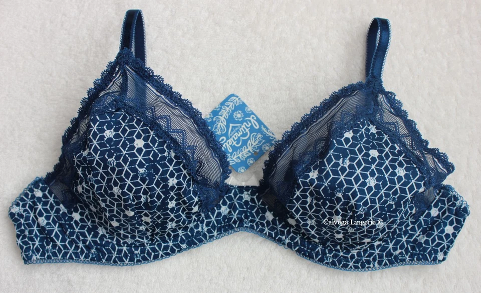 NUEVO CON ETIQUETAS FREE PEOPLE "Sweetheart" Sujetador de encaje triángulo copa suave con aros, azul/blanco Foto 1 de 4