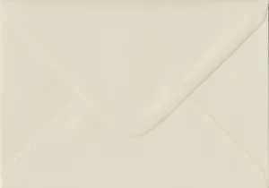 Sobres para tarjetas Vainilla Crema Pesado 82mm x 113mm Goma 130gsm C7/A7 - Imagen 1 de 1
