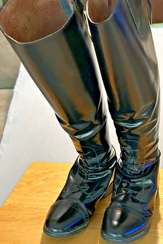 Bild 1 von 9
