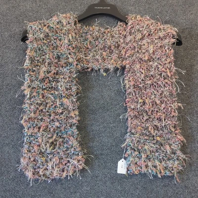 NUEVO Bufanda Tejida a Mano Ombre Crochet Boho Metálico Encaje Pestañas Tejidas Foto 1 de 4