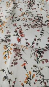 Vera pelle di montone/agnello bianco con fiori, pellami/pellame - Foto 1 di 2