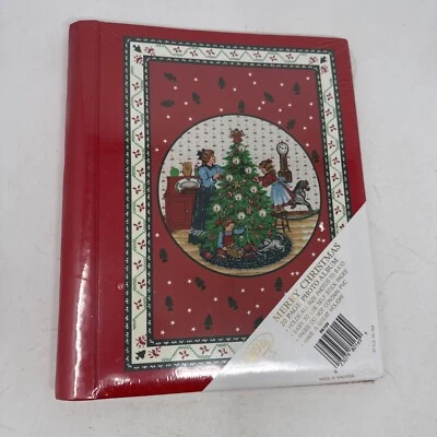 Lavie Merry Christmas 20 Page Photo Album Snowman Family Setting Up Tree Scene - Image 1 of 4
