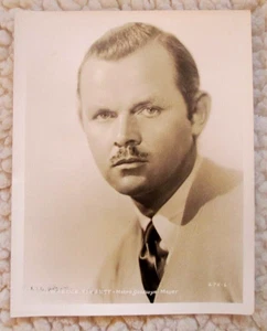 Vintage Famed Metropolitan Opera Baritone LAWRENCE TIBBETT MGM Portrait Photo - Bild 1 von 2