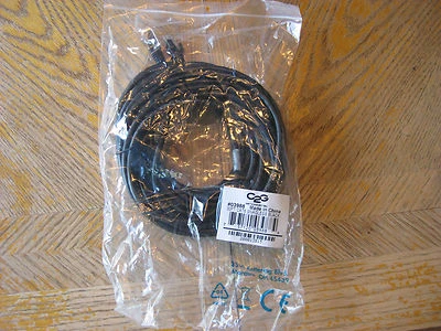 New Cables2Go 03988 30ft CAT 6 550Mhz Snagless Patch Cable - Black - Image 1 of 4