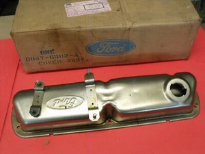 NOS 78 82 Ford Mustang 302 V-8 Left Hand Engine Valve Cover D84Y-6582-A - Imagen 1 de 2