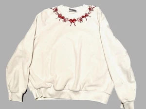 Alfred Dunner Womens White Sweatshirt  Sz PXL Red Bows /Floral Pullover Holiday - Picture 1 of 5