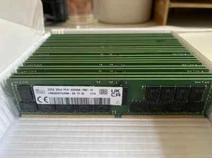 One pcs SK Hynix 32GB DDR4 3200 2Rx4 PC4-25600 HMA84GR7DJR4N-XN Server RDIMM RAM - Picture 1 of 2