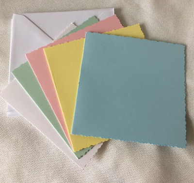  Paquete De 5 Tarjetas Cuadradas De 5  Con Sobres Con Tapa De Color Pastel De Calidad • 1.83€