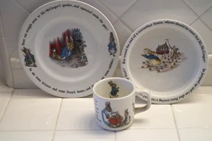 VINTAGE WEDGWOOD PETER RABBIT 3-TEILIGES SET TASSE SCHÜSSEL TELLER - Bild 1 von 4