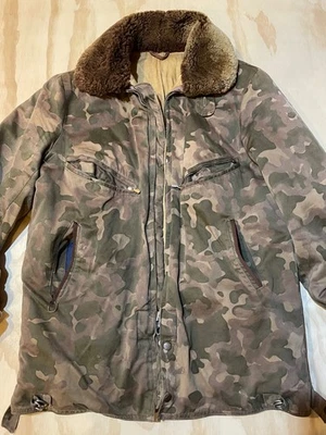 Ruso vintage?? Ucrania?? Chaqueta camuflaje. Buen estado. Sin etiquetas. Foto 1 de 4