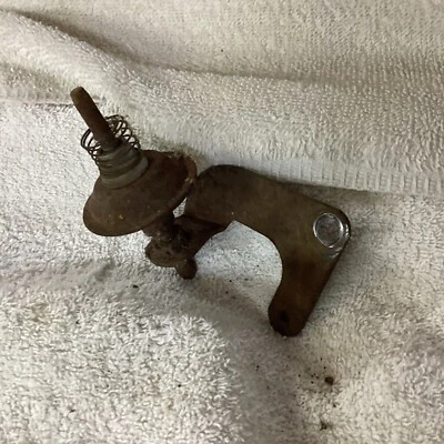 Buick Skylark 1969 soporte de tablero Buick 350 con carburador de dos barriles Foto 1 de 4