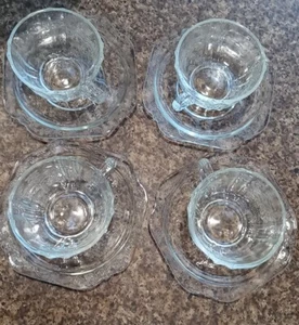NUEVO Juego de 4 tazas de té y platillos de vidrio transparente Savannah Collection Tuscany Essentials - Imagen 1 de 4