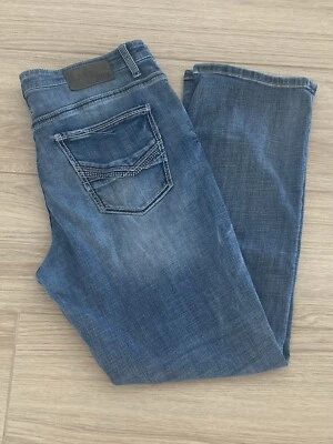 Jeans BKE con hebilla para hombre 36x32 Tyler pierna recta azul lavado medio denim Foto 1 de 4