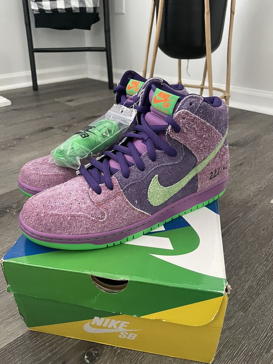 Nike SB Dunk Pro High Skunk for Sale | Authenticity Nike SB Dunk Pro High Skunk for Sale | Authenticity