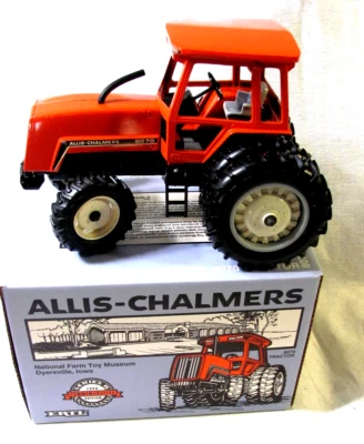 ERTL Allis Chalmers 8070 Tractor 1992 National Farm Toy Museum Comm Edition 1/16 - Image 1 of 4