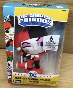 Nuova Harley Quinn Talking Talkie Talkies Figura 6 Frasi Iconiche Wow Stuff DC - Foto 1 di 2