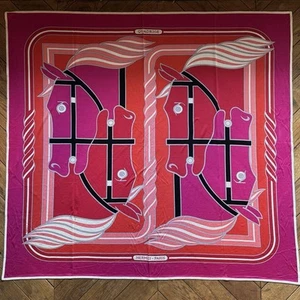 Hermes Bufanda QUADRIGE 90 cm Jersey Seda Rosa Caballo Carre - Imagen 1 de 8