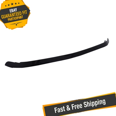 EGR 392851 Aerowrap Style Hood Guard for 2010-2017 Dodge Ram 2500/3500 - Imagem 1 de 4