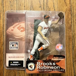 Brooks Robinson 2004 McFarlane Cooperstown Collection Series 1 Baltimore Orioles - Picture 1 of 2