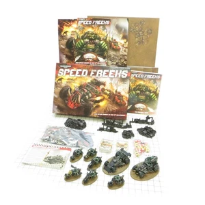 Warhammer 40K Speed Freeks Big Box gioco con veicoli orchi dipinti assemblati - Foto 1 di 24
