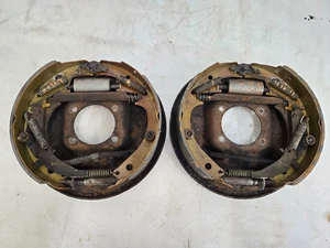 BACKING PLATE BRAKE REAR DRUM 1/2 TON 10 BOLT TRUCK CHEVY GMC 73-87 BLAZER - Picture 1 of 12