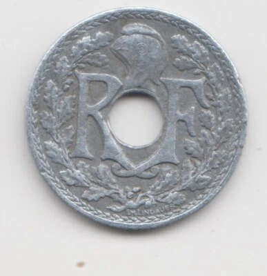 FRANCE 1941. 10 CENTIMES. Monogram within wreath, liberty cap. KM# 896 - Image 1 of 2