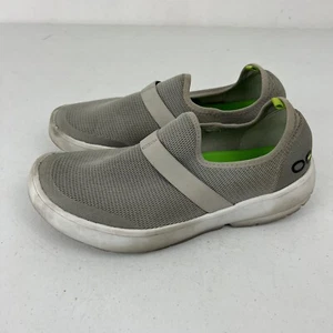 Oofos OOmg eeZee Recovery Low Slip On Shoe Sneaker Gray Womens Size 10 - Picture 1 of 7