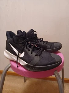 Nike Precision lll AQ7495-002 Men's SZ. 9.5- Black - Picture 1 of 8