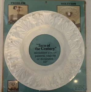 Medallón de techo de cambio de siglo 10" acabado blanco pintable - Imagen 1 de 2
