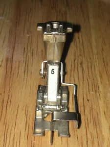 Bernina 1130-1630 #5 foot -blindstitch- ORIGINAL GENUINE BERNINA SWISS MADE - Picture 1 of 1
