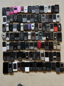 Job Lot Mix 100 x UNTESTED Mix of Mobile Phones - Photo 1/5