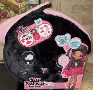 NUOVO Na! Na! Na! Surprise Ultimate Black Bunny Doll 11" Alex Heart Fashion Doll - Foto 1 di 3