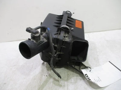 Mitsubishi Lancer RVR 2016 2017 2,4 L limpiador de admisión de aire caja de filtro OEM Foto 1 de 4